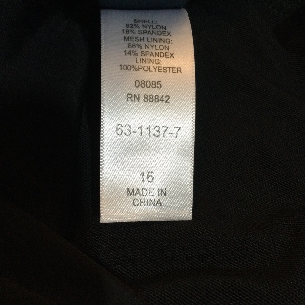 Swimsuits For All NWOT Princess Seam Swimdress, 16 - Picture 9 of 9